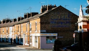 UK mortgage arrears fall, repossessions rise