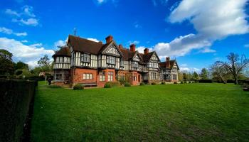 Mortgages for wealthy people are easier and cheaper